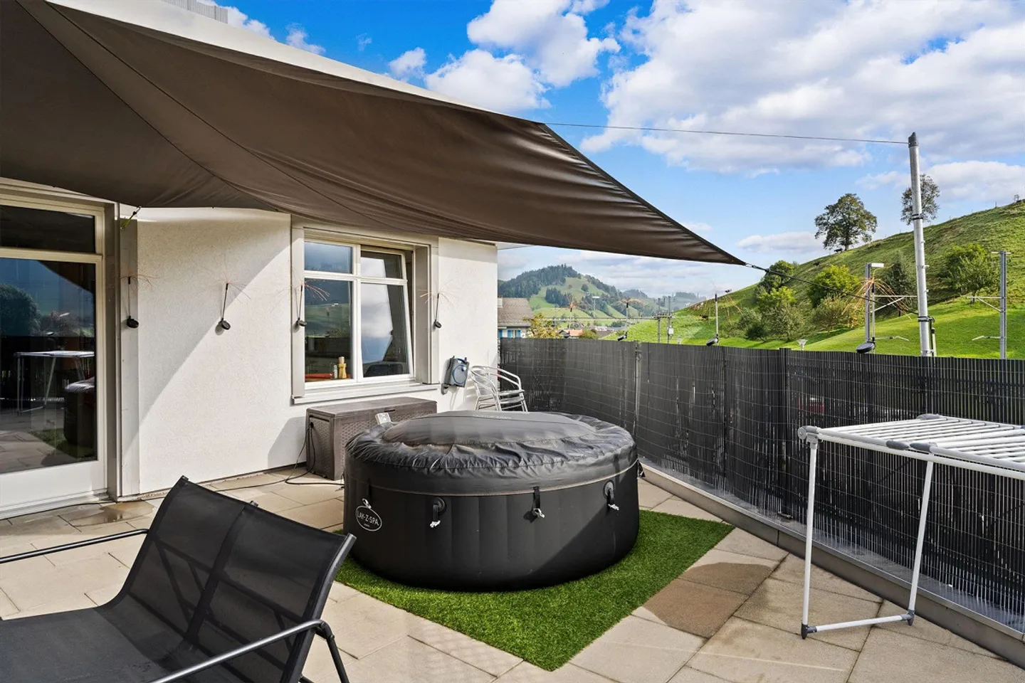Appartamento con terrazza di 5,5 stanze - Foto 11 di 13