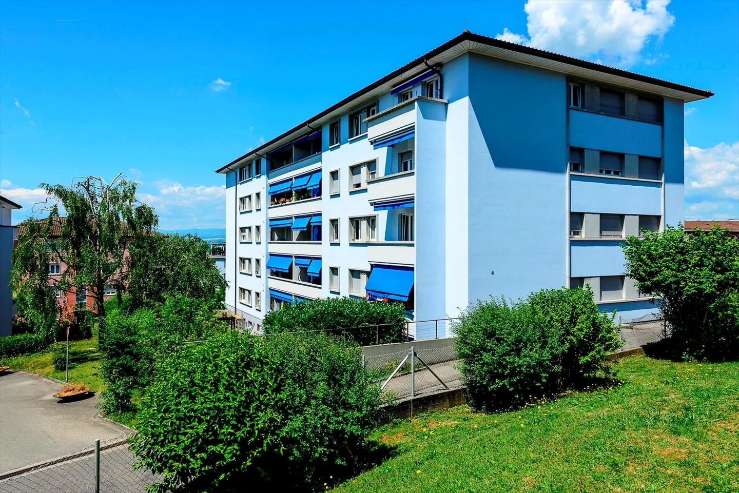 Apartment for rent - Photo 1 of 2