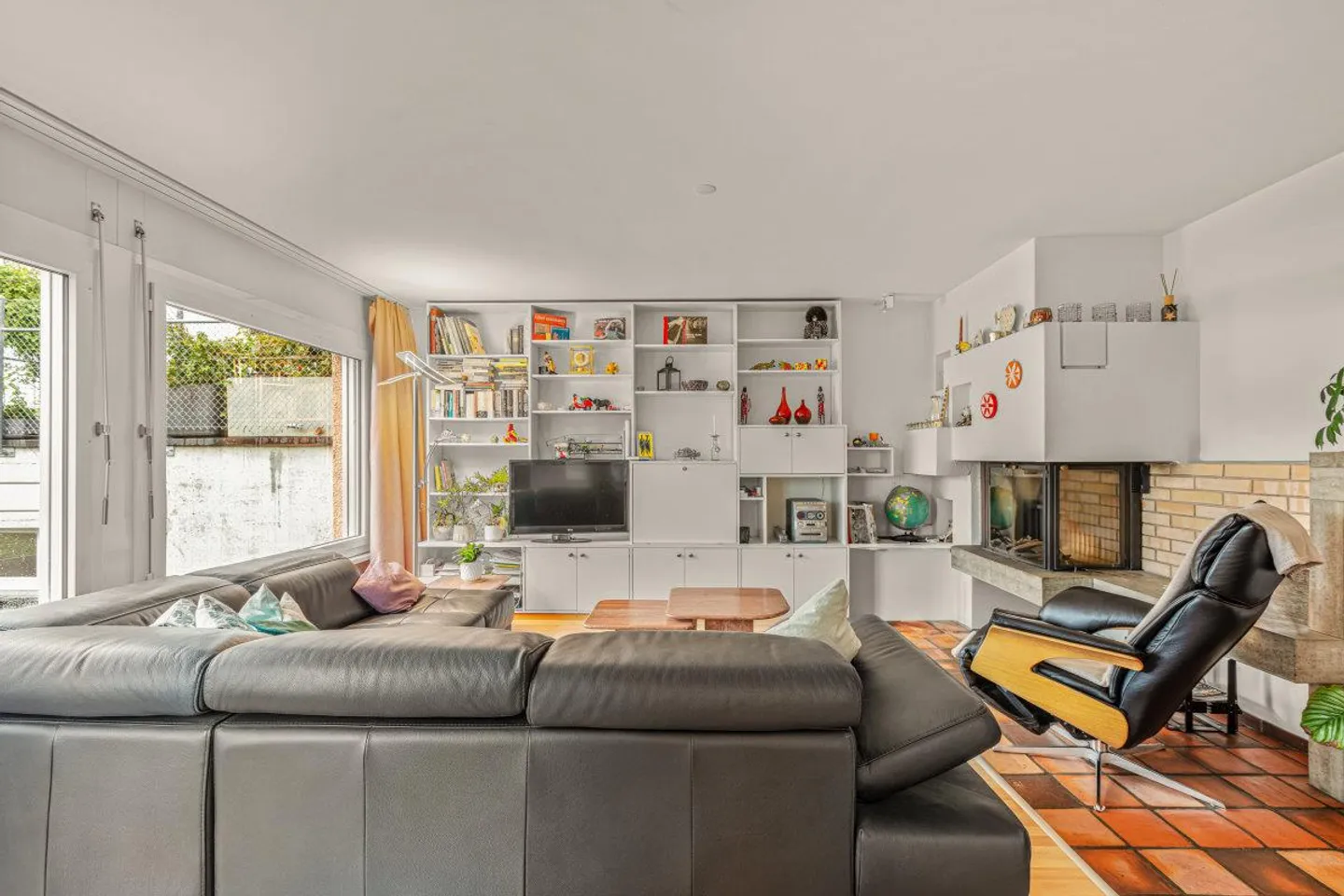 Ampia casa unifamiliare con fascino e vista in una zona residenziale privilegiata - Foto 6 di 14
