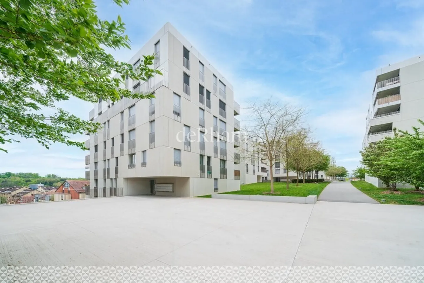 Deposit - Photo 1 of 1