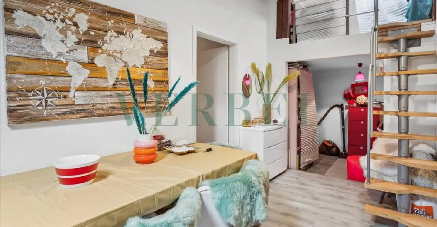Charming Mixed-Use Property - Photo 5 of 8