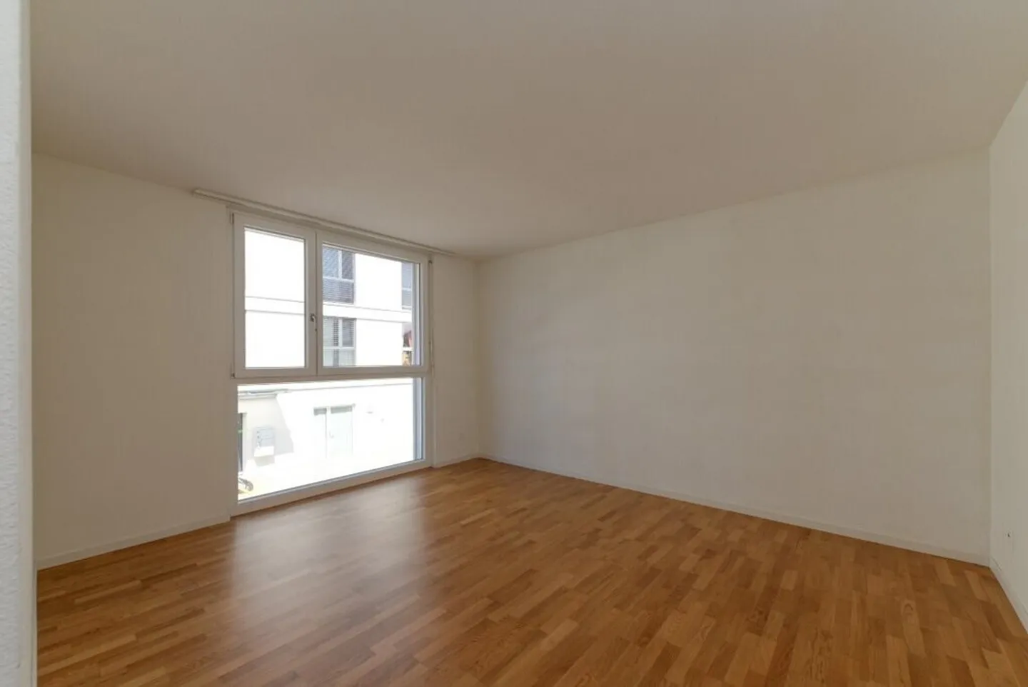 Apartment for rent - Photo 6 of 9