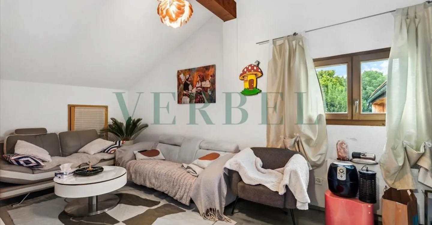 Charming Mixed-Use Property - Photo 6 of 8