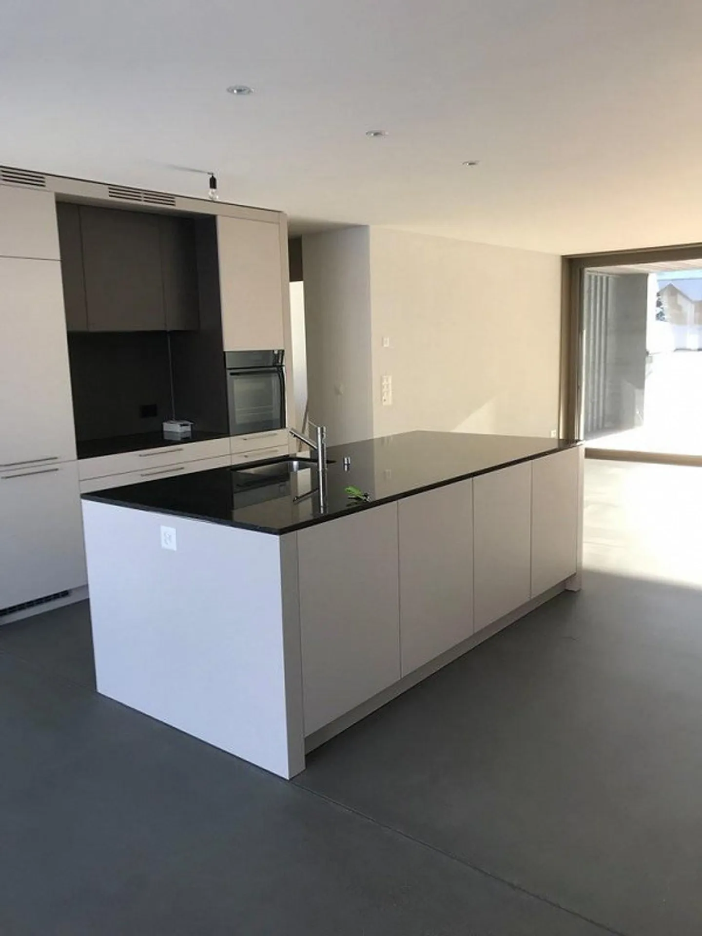 Hai voglia dei comfort di un appartamento attraente nel verde? - Foto 2 di 7