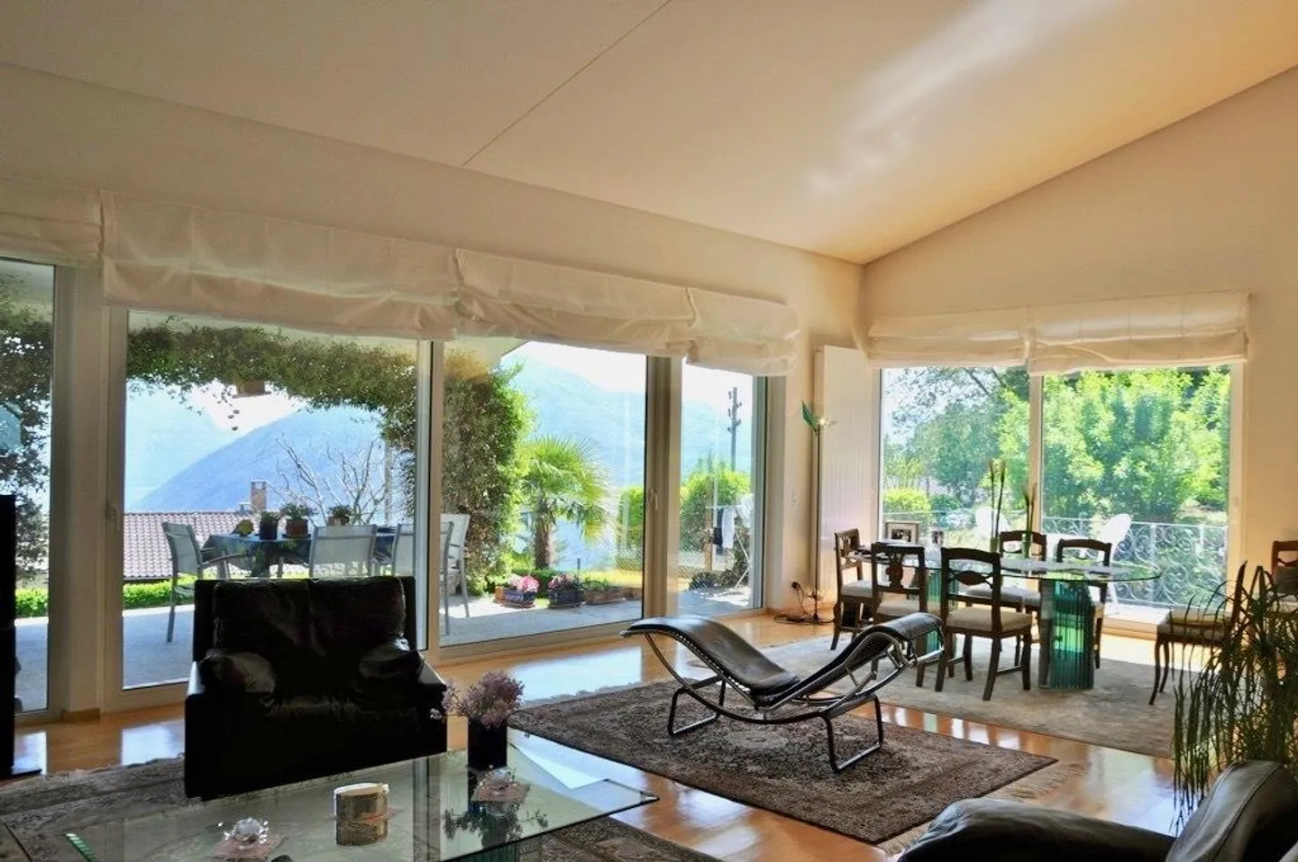 Villa Familiare Elegante a Carona - Foto 6 di 14