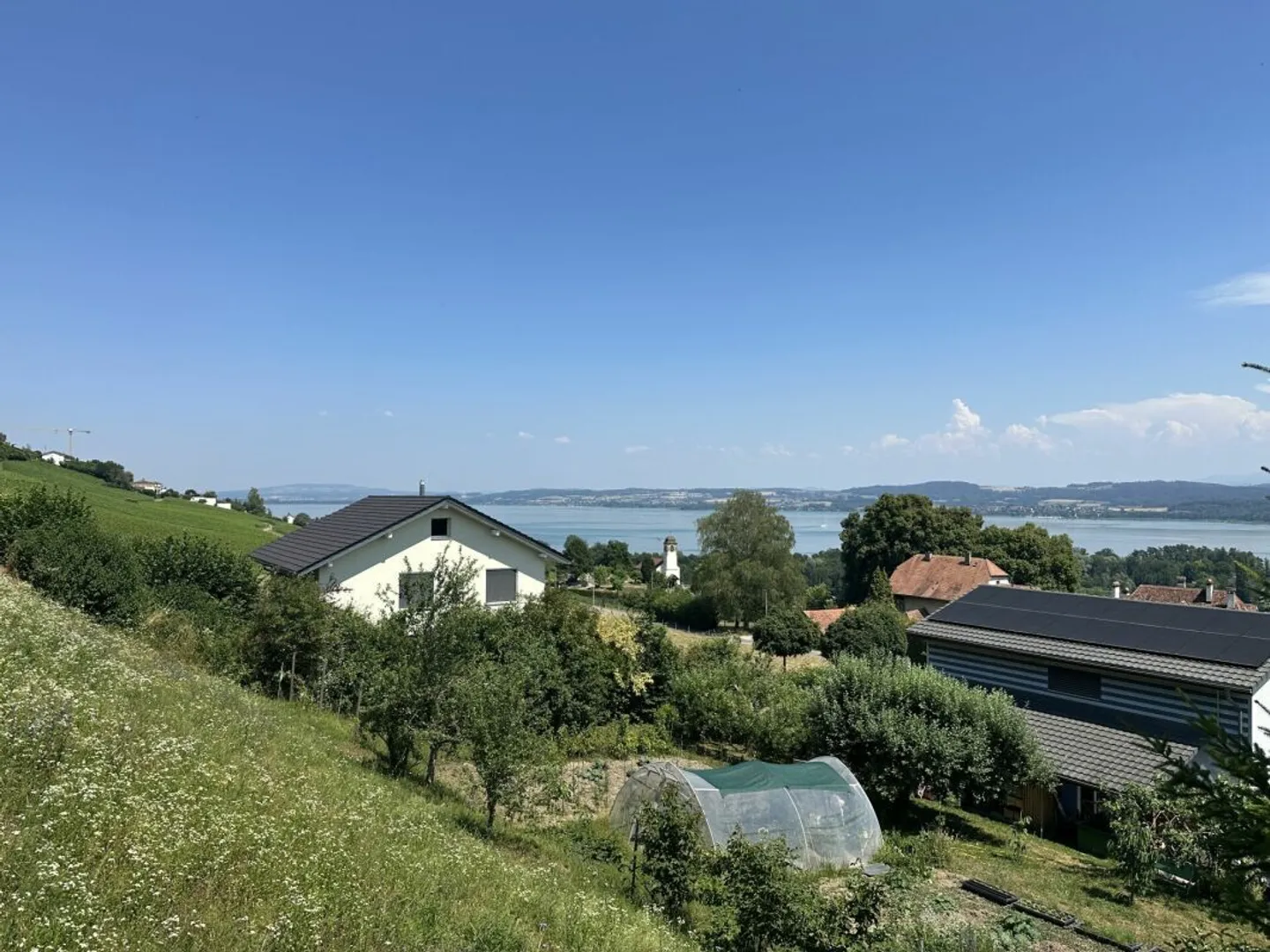 Detached family villa - stunning view - Photo 2 of 18
