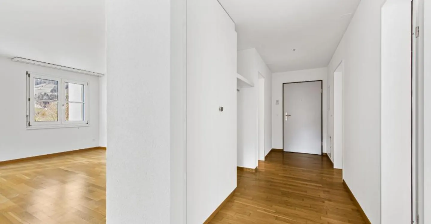 grosszügige und helle Wohnung - Foto 2 von 6