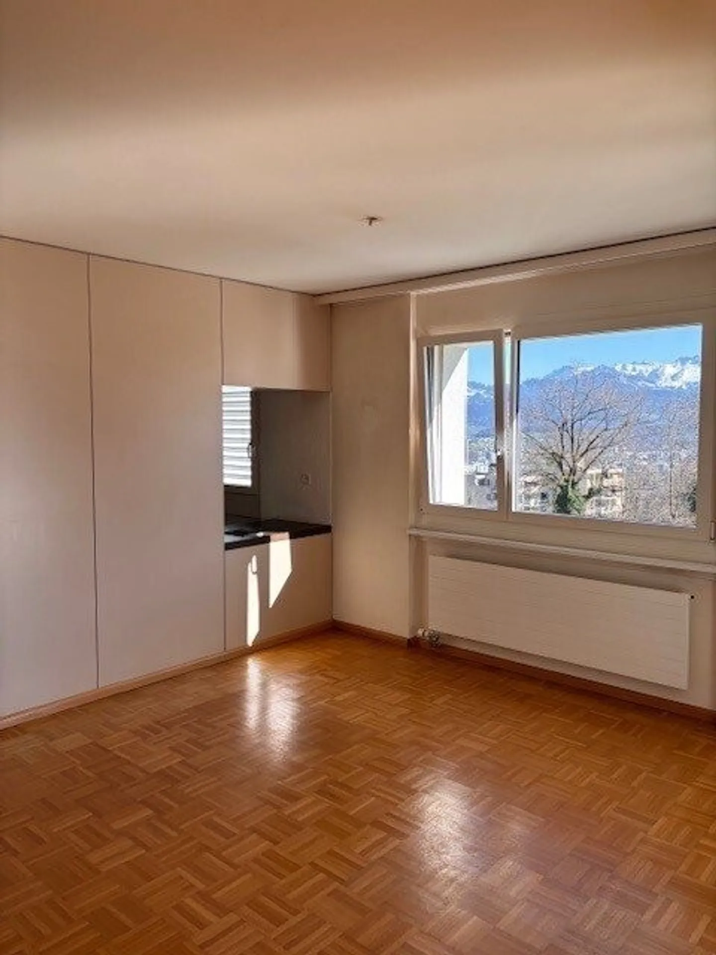 Appartamento Incantevole con Vista Montagna - Foto 9 di 9