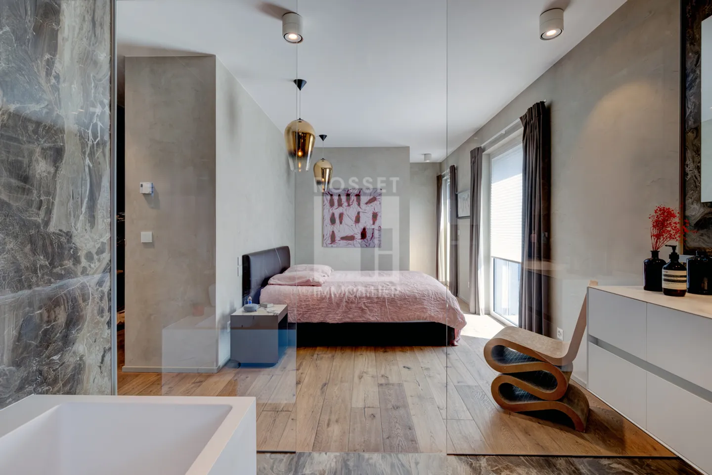 9-Zimmer-Wohnung - Foto 1 von 4