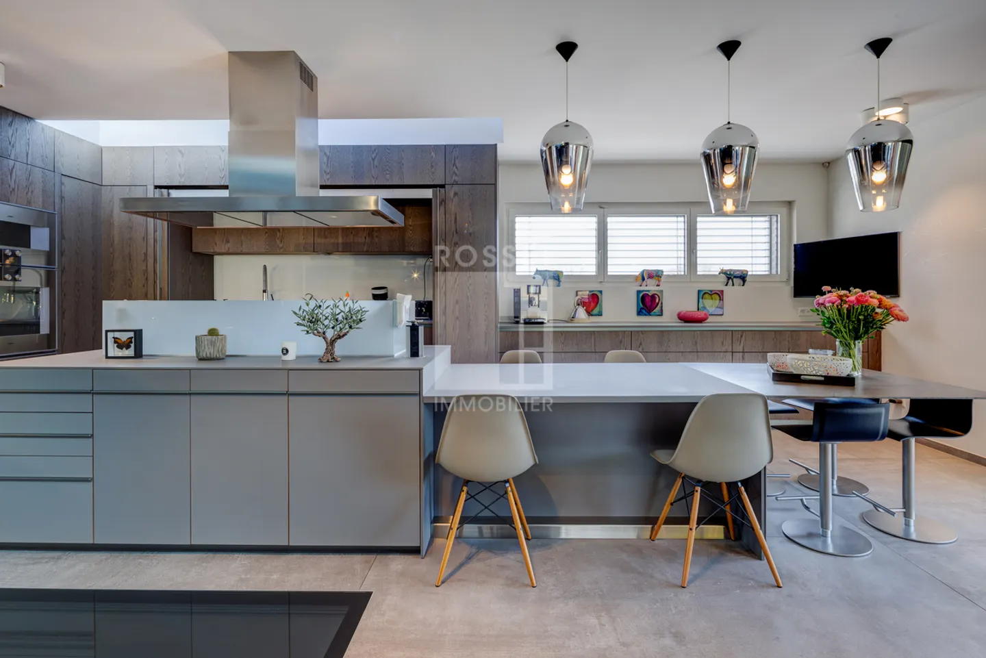 9-Zimmer-Wohnung - Foto 4 von 4