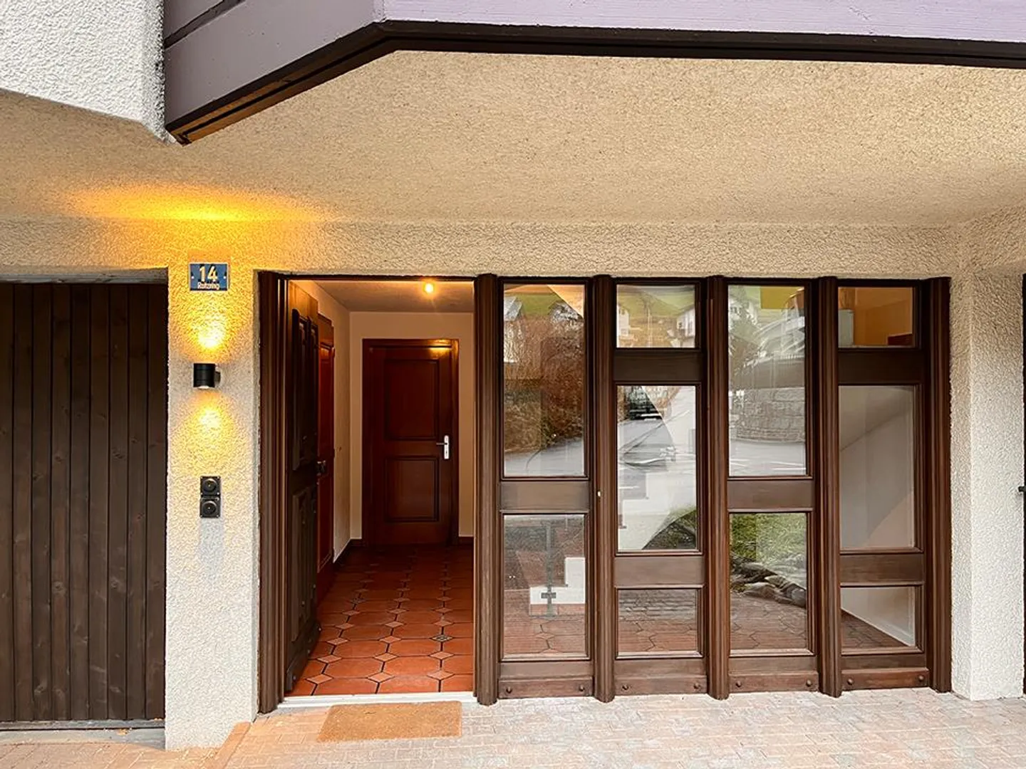 Maison individuelle spacieuse avec jardin et double garage dans un endroit calme - Photo 4 sur 30