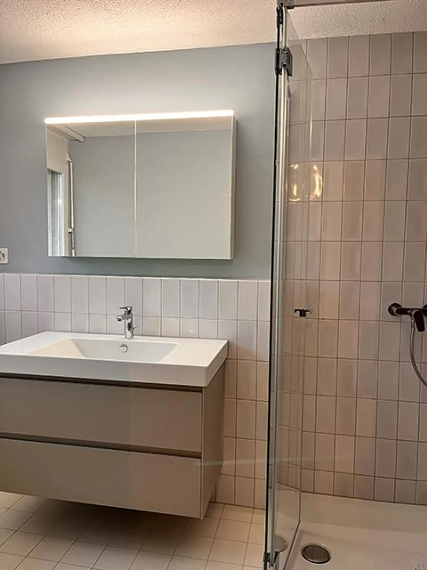 Maison individuelle spacieuse avec jardin et double garage dans un endroit calme - Photo 18 sur 30