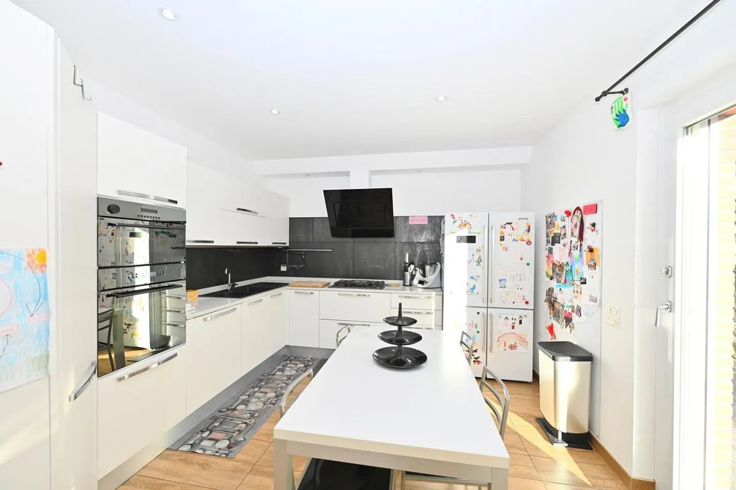 Casa Familiare Moderna - Foto 6 di 18