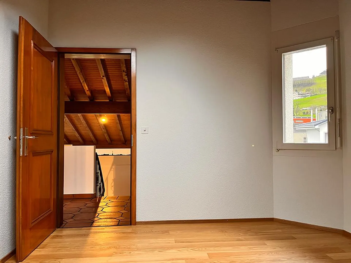 Maison individuelle spacieuse avec jardin et double garage dans un endroit calme - Photo 26 sur 30