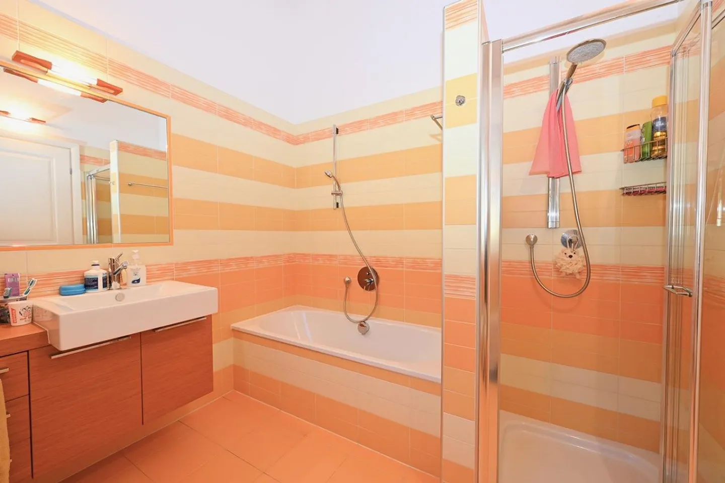 Casa Familiare Moderna - Foto 12 di 18