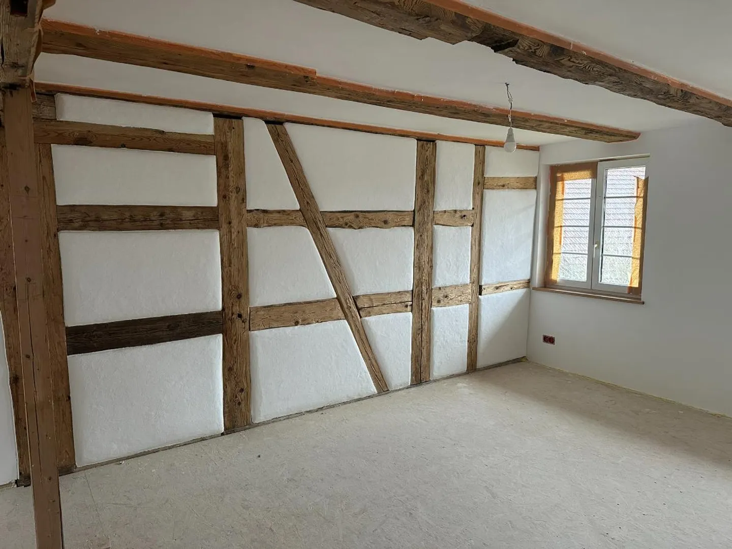 3.5 Room Apartment - Photo 2 of 5