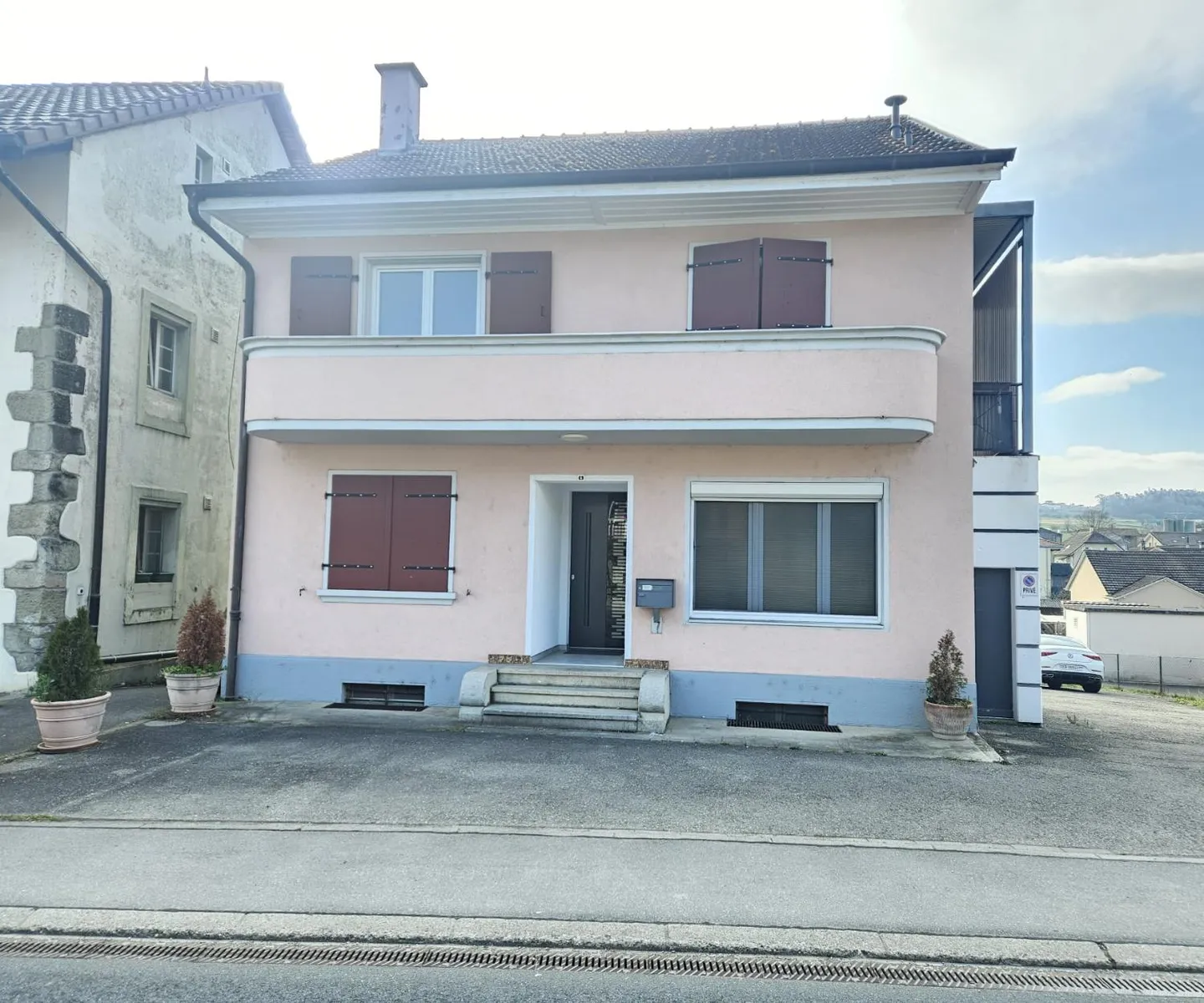 Haus - Foto 1 von 5