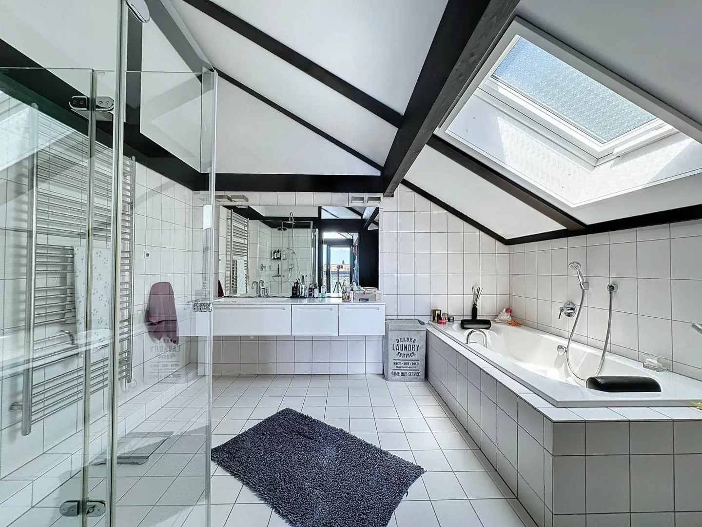 Prächtiges Huf Haus mit Seeblick - Foto 12 von 13