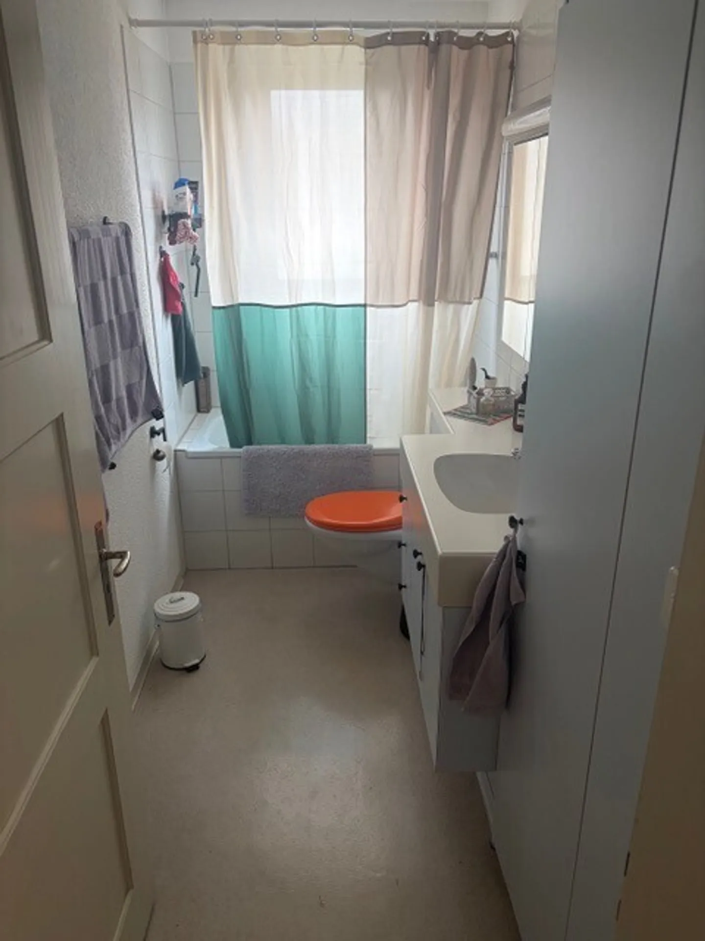 Vivere a Zurigo: Moderno, luminoso e pronto per sentirsi a casa - Foto 4 di 8