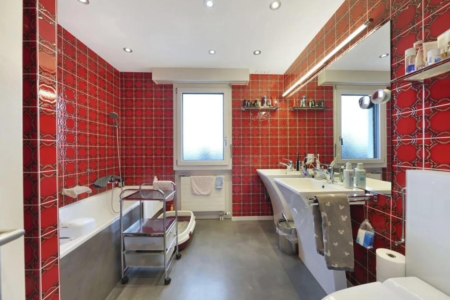 Exclusive Living Comfort: 5.5-Room Apartment with approx. 150 m² of Living Space - Photo 14 of 24