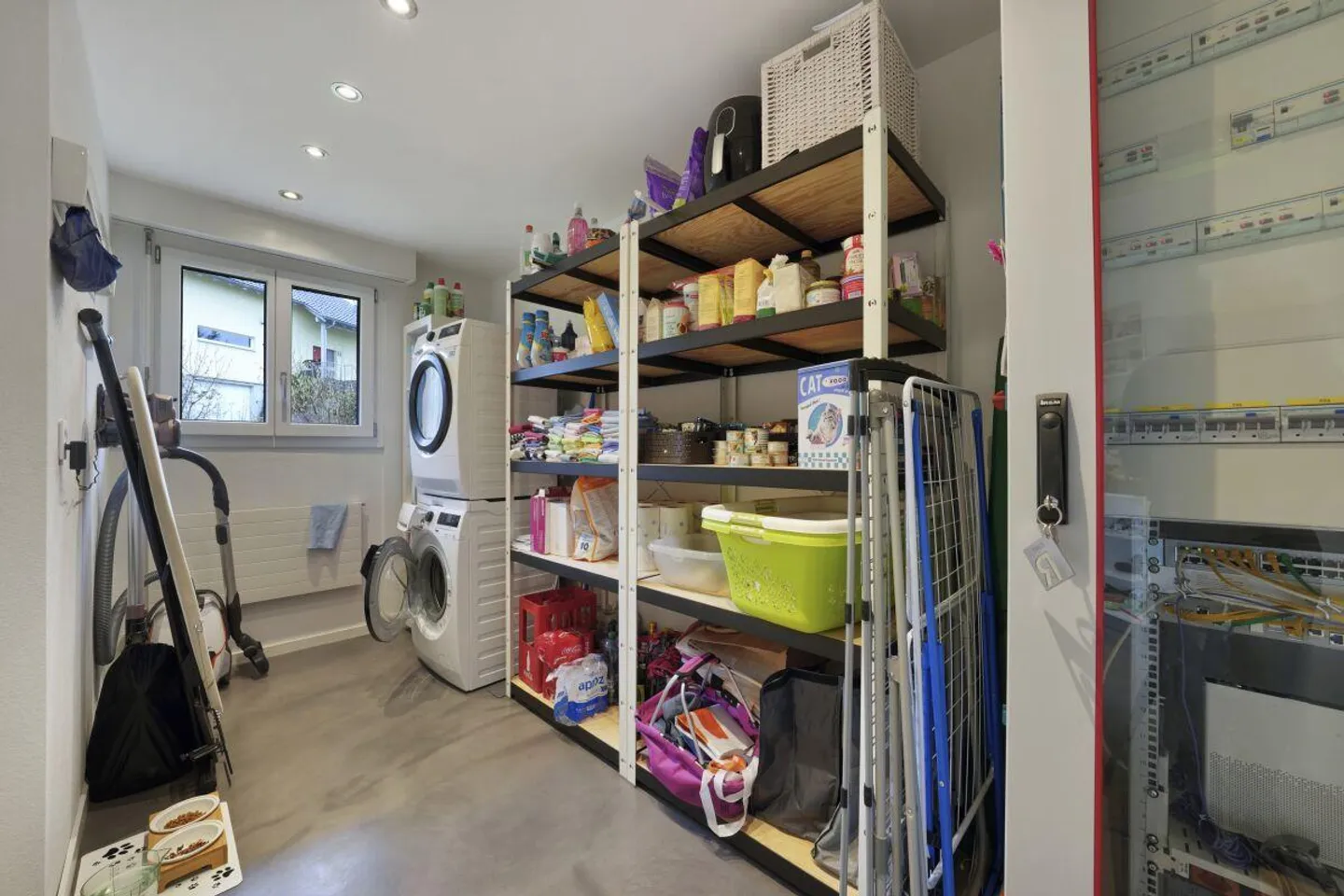 Exclusive Living Comfort: 5.5-Room Apartment with approx. 150 m² of Living Space - Photo 16 of 24