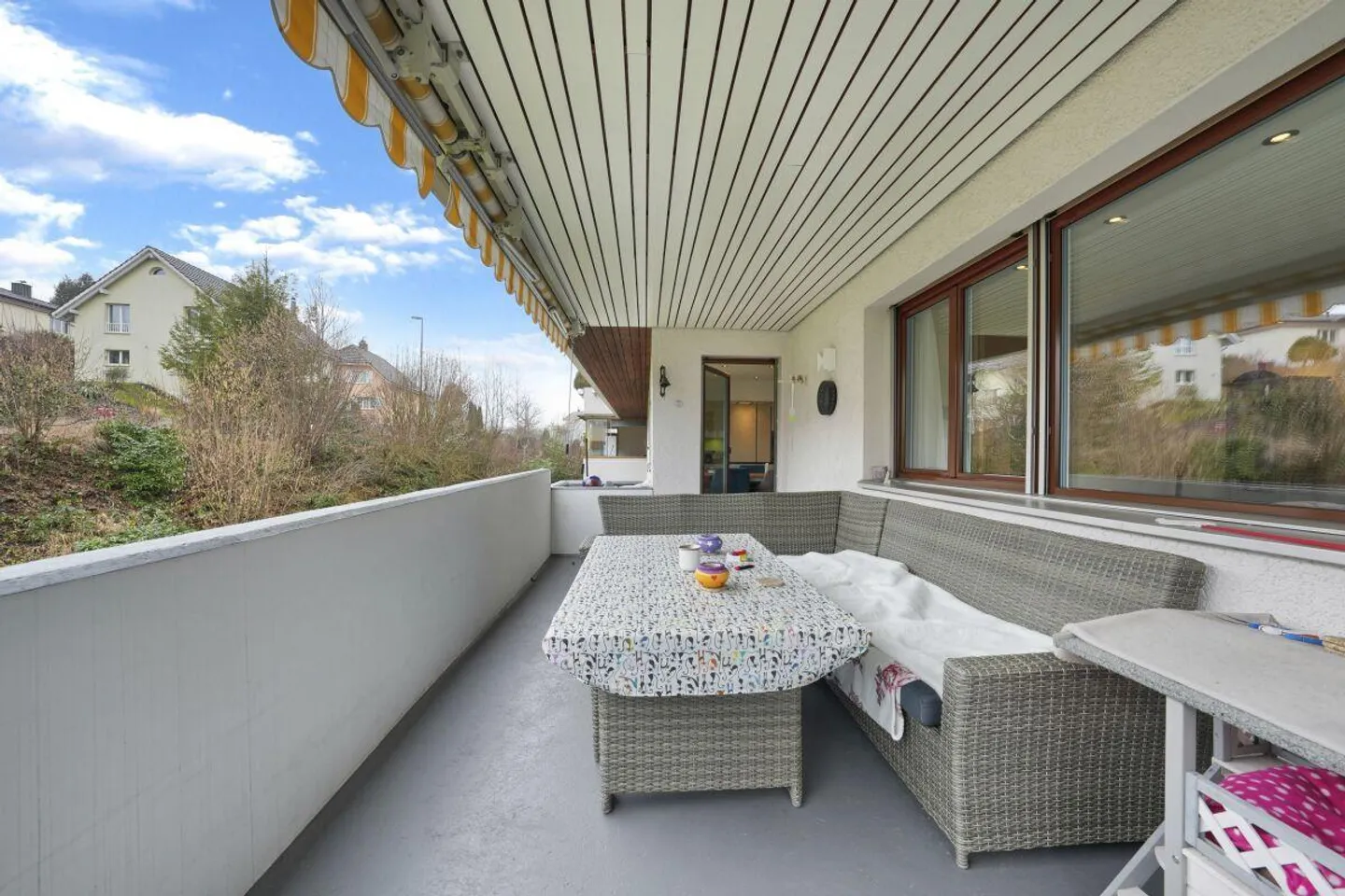 Exclusive Living Comfort: 5.5-Room Apartment with approx. 150 m² of Living Space - Photo 17 of 24