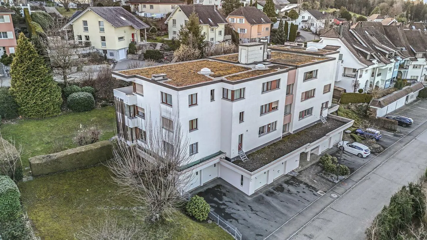 Exclusive Living Comfort: 5.5-Room Apartment with approx. 150 m² of Living Space - Photo 19 of 24