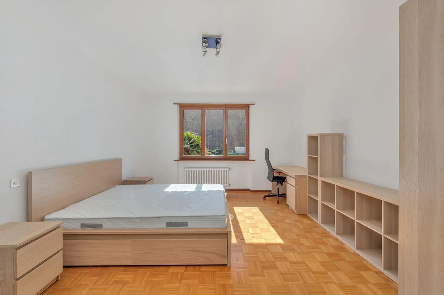VILLA IN STILE MEDITERRANEO A DUE PASSI DAL LAGO E DAL PARCO DI FIG... - Foto 10 von 10