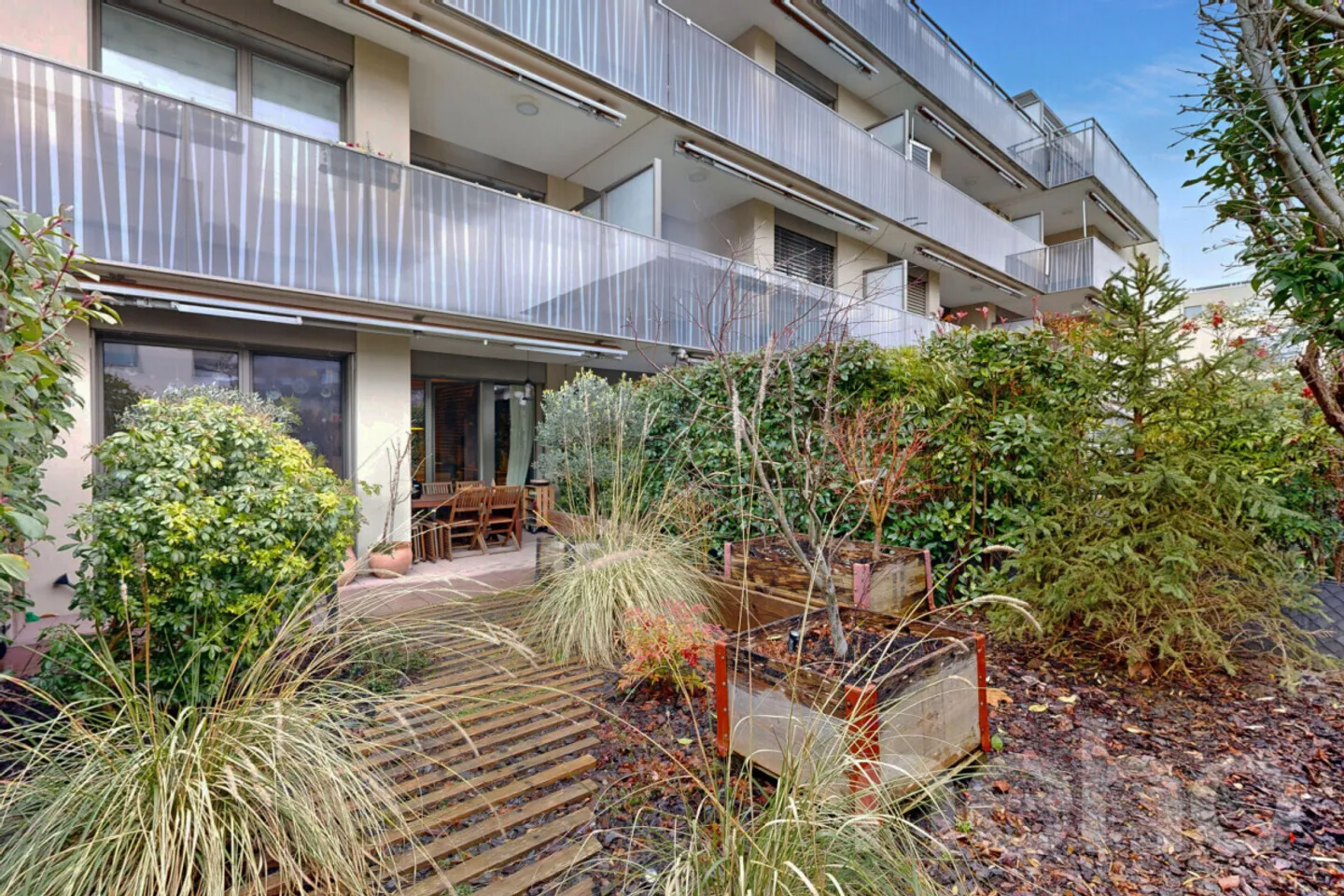 Ideale Lage mit einem schönen Garten - CASATAX - Foto 1 von 12