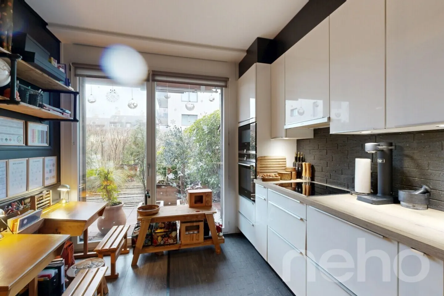 Ideale Lage mit einem schönen Garten - CASATAX - Foto 5 von 12