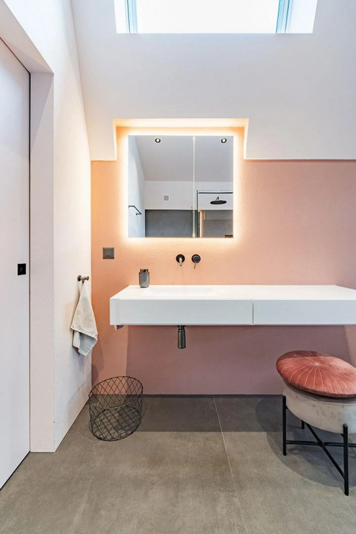 Living in high quality and style - Photo 10 of 13