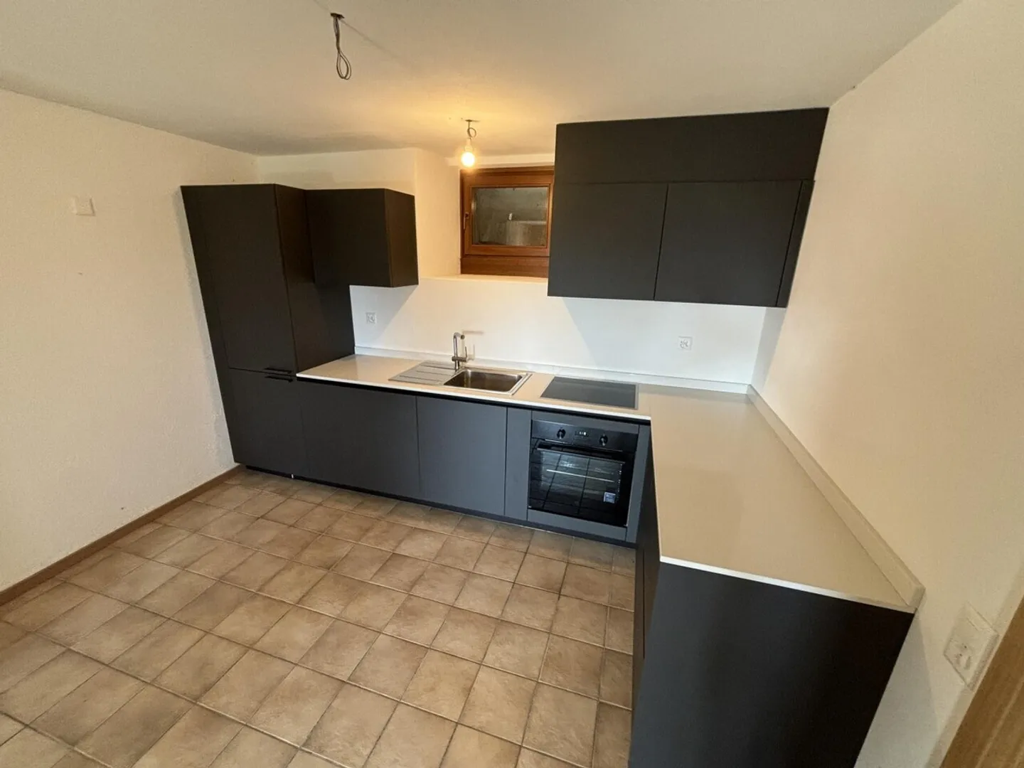 3-family house with three 2 1/2-room holiday apartments in a very sunny, quiet location - Photo 5 of 13