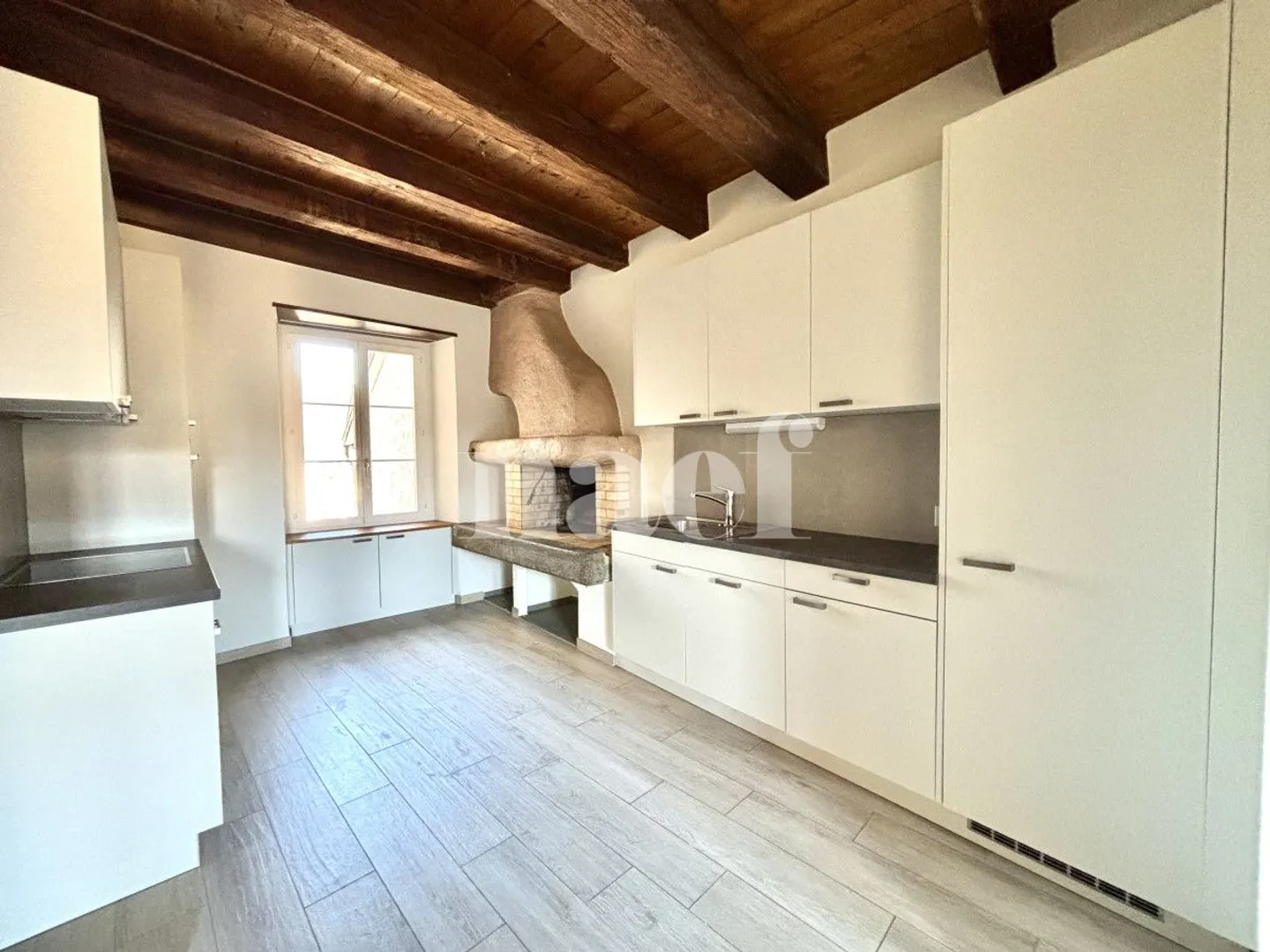 Appartamento 4 locali - Foto 2 di 10