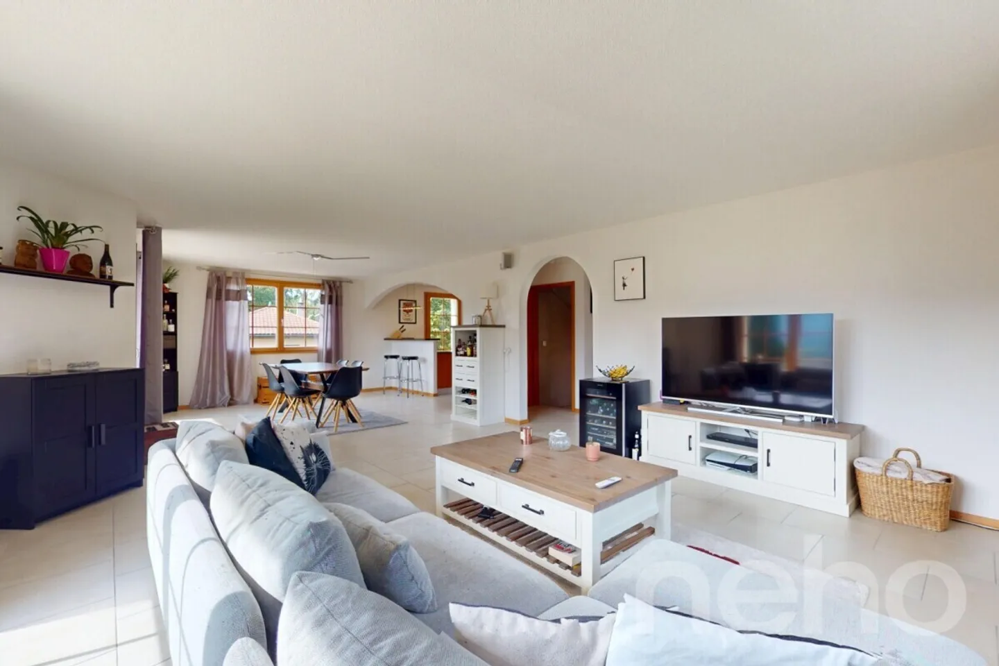 Elegante villa con vista libera - a pochi passi dal cuore di Attalens - Foto 8 di 12