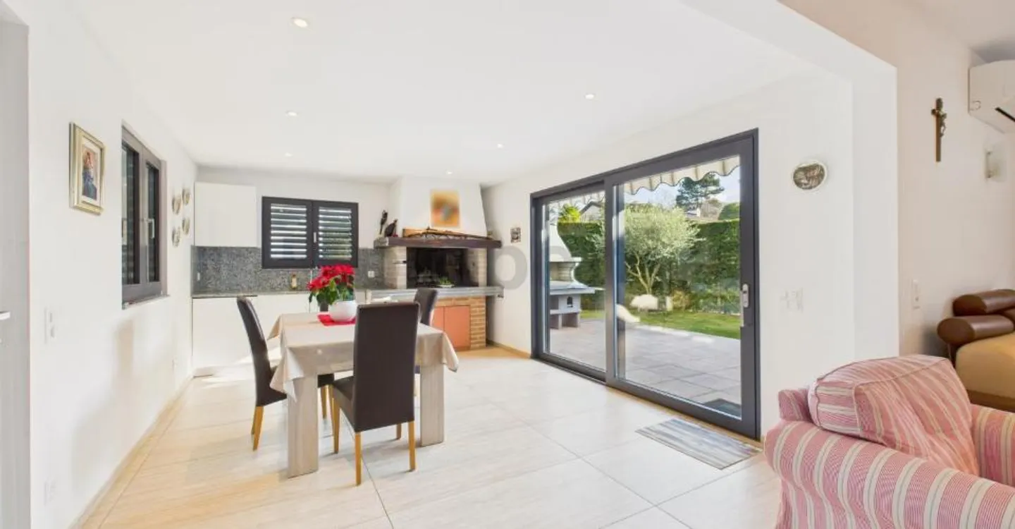 Modern 8-room detached house with large parking, Cadempino - Photo 4 of 12