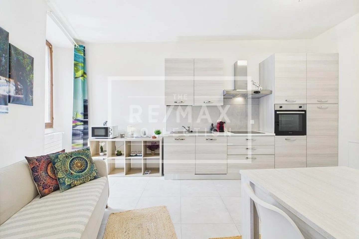 Morcote - Attraktives Einfamilienhaus ideal für Mehrgenerationen - Foto 9 von 13