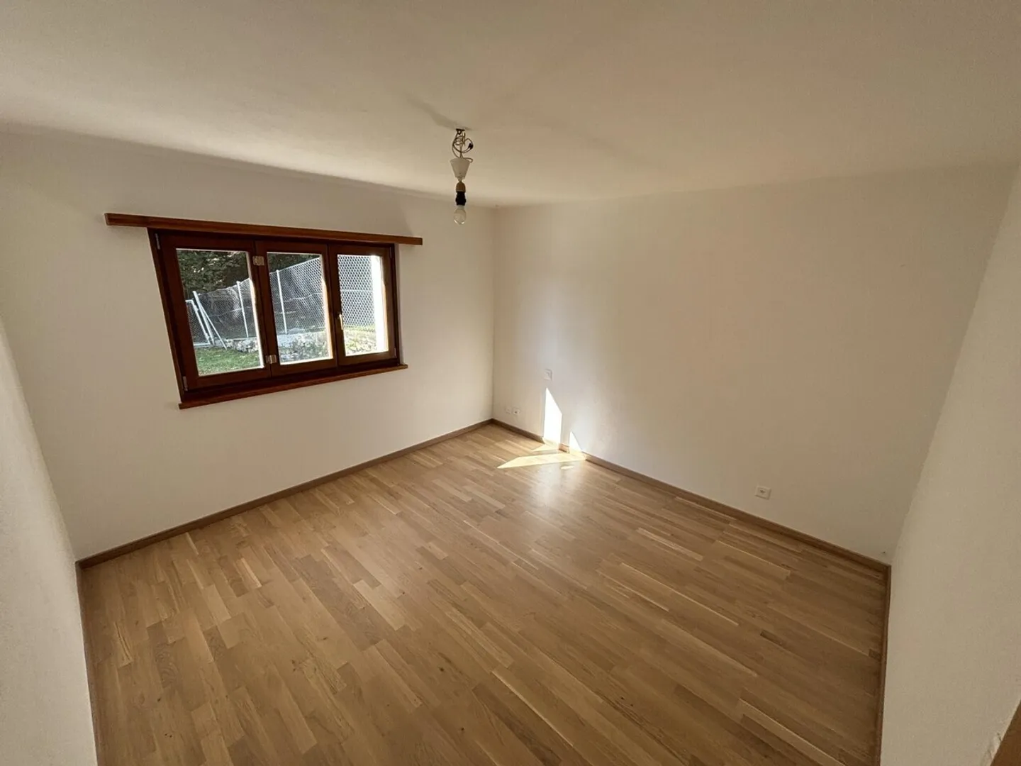 3-family house with three 2 1/2-room holiday apartments in a very sunny, quiet location - Photo 6 of 13