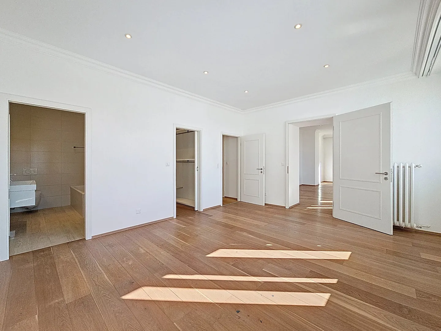 Charmant Appartement Rénové - Photo 6 sur 12