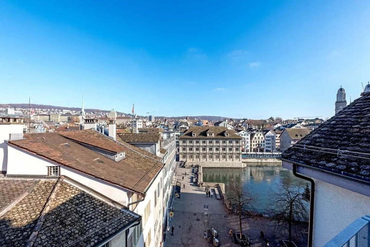 Directly on Weinplatz, Penthouse with Terrace and Dream View - Photo 2 of 11