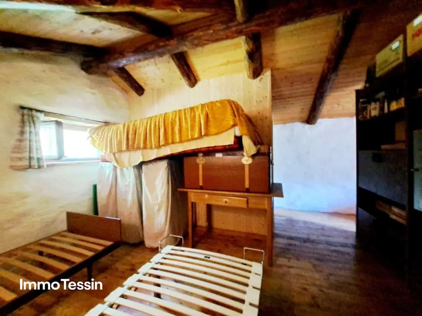 Rustic with breathtaking views of the Ticino mountains and ... - Photo 12 of 13