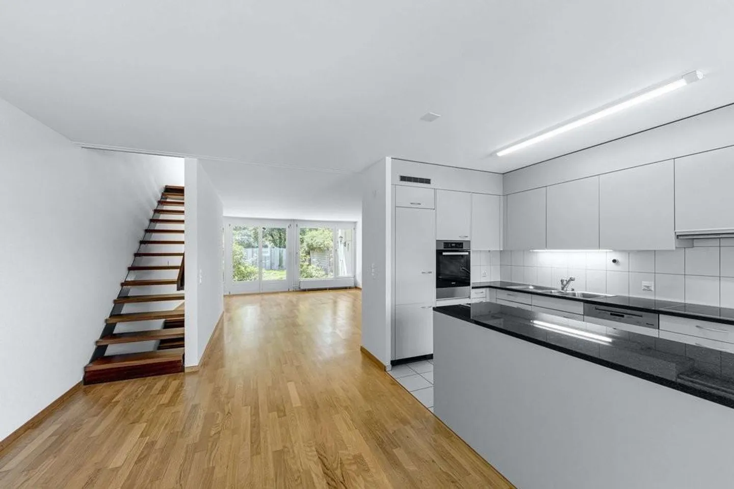 La tua nuova casa familiare a Bruderholz - Foto 3 di 11