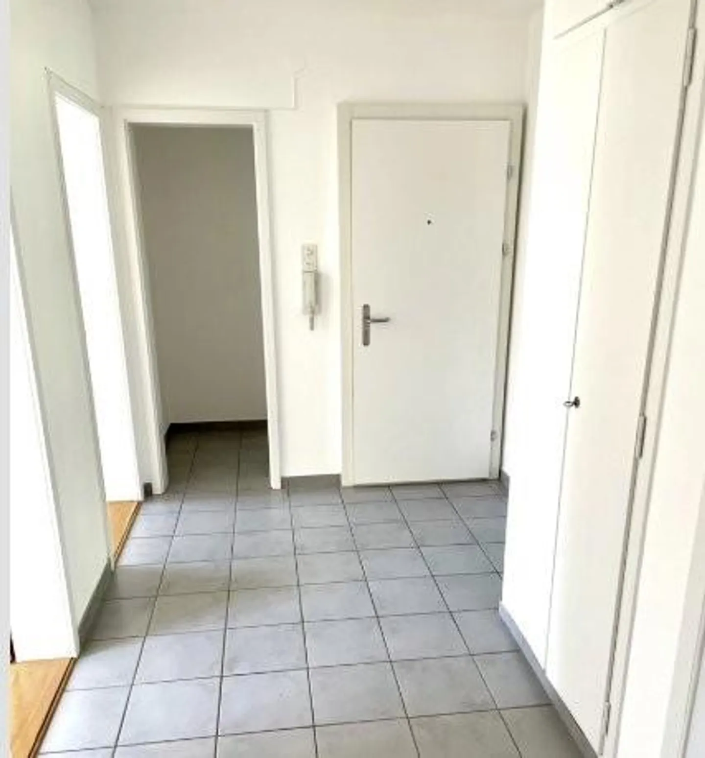 Gemütliche Wohnung nähe Birs und St. Jakob Park! - Photo 2 of 8