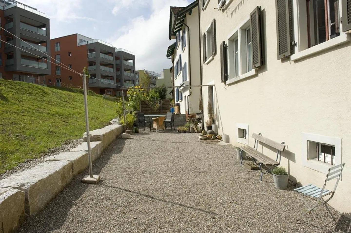 bright, centrally located 3.5 room attic apartment - Photo 9 of 9