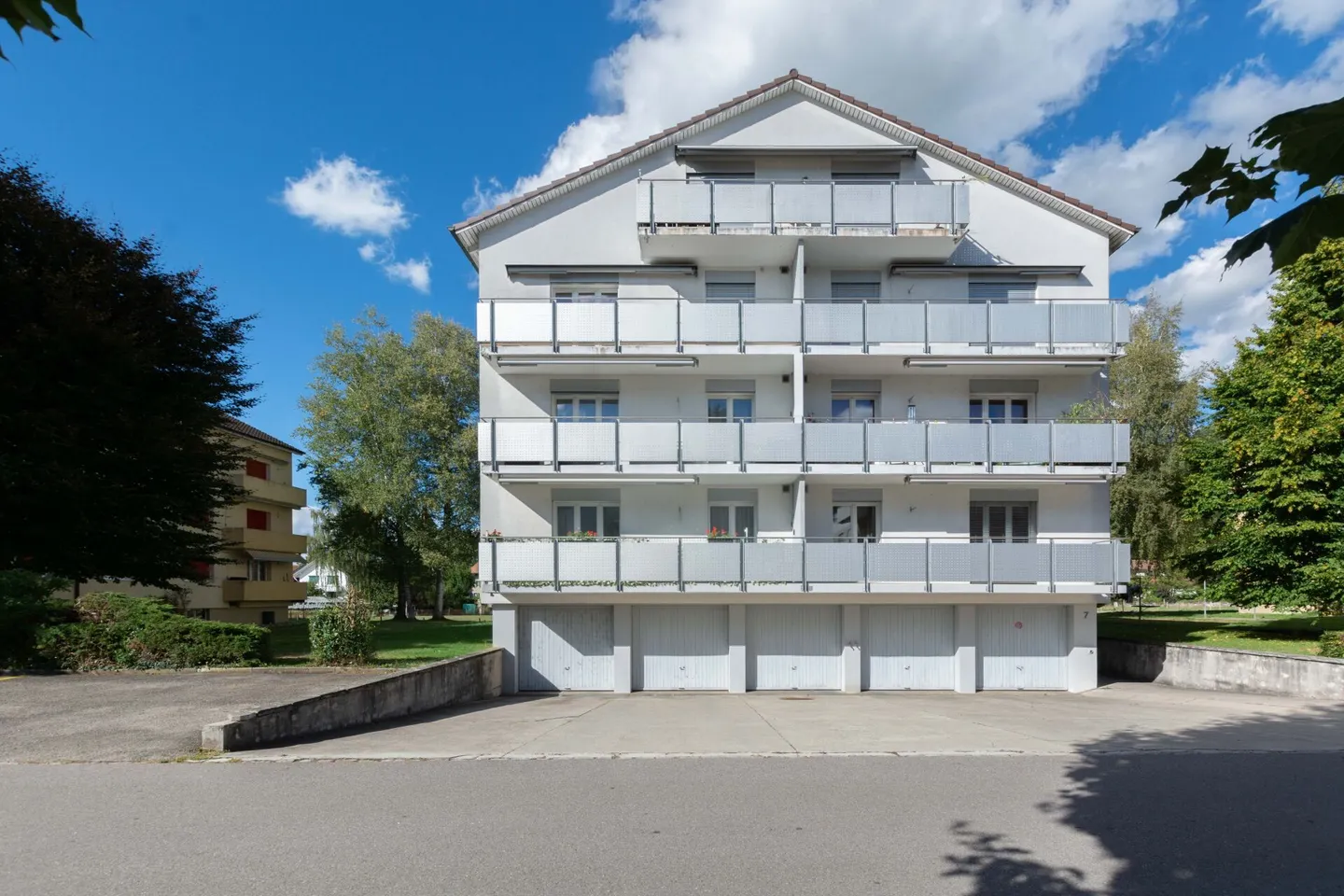 Luminoso appartamento di 3 stanze con molto comfort abitativo - Foto 1 di 8
