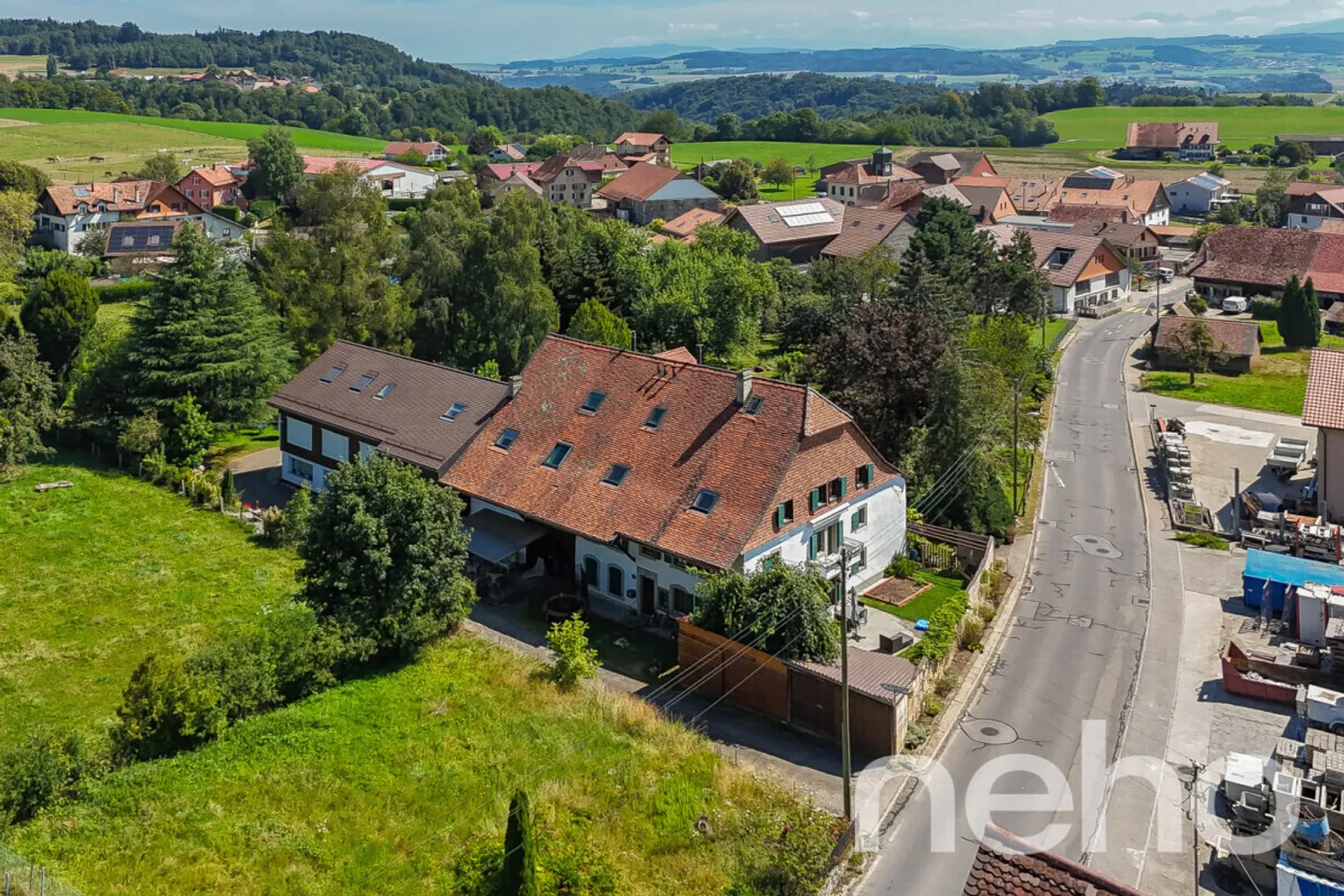 Appartamento di 4,5 stanze con giardino privato in un contesto bucolico - Foto 9 di 13
