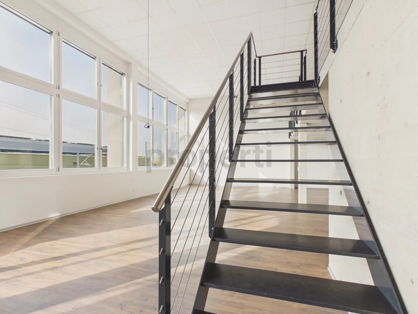 Stylisches Loft mit Balkon - Foto 9 von 13