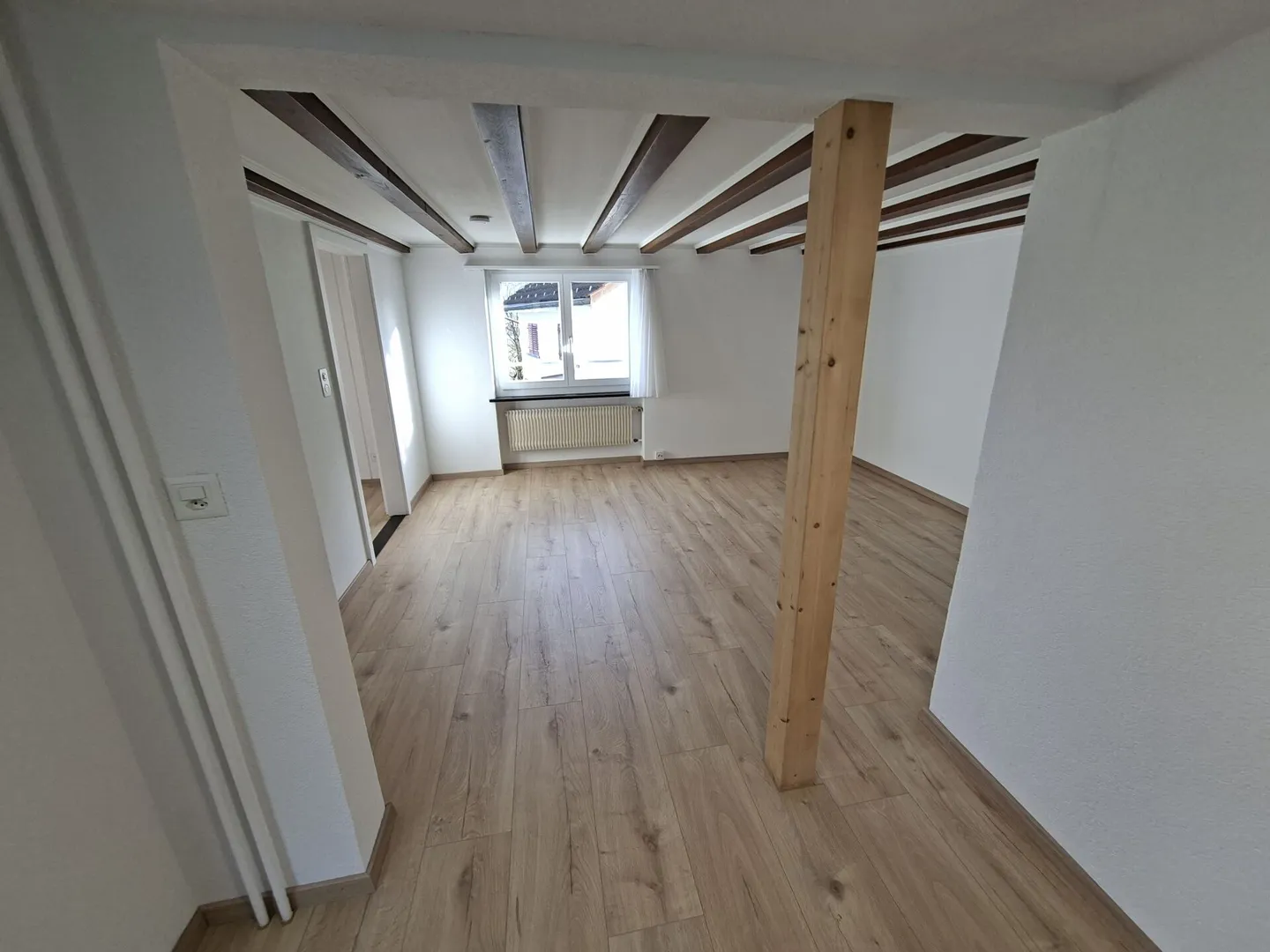 Charming terraced family house with a wide view and idyllic seating area. - Photo 8 of 14