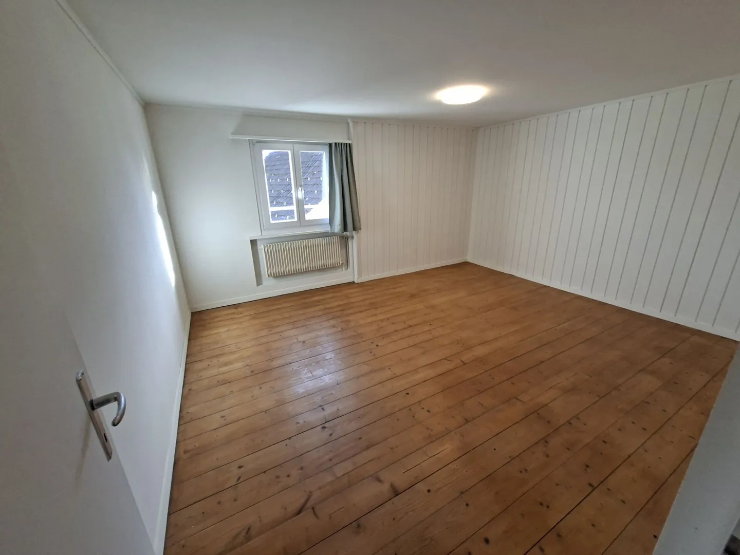 Charming terraced family house with a wide view and idyllic seating area. - Photo 12 of 14