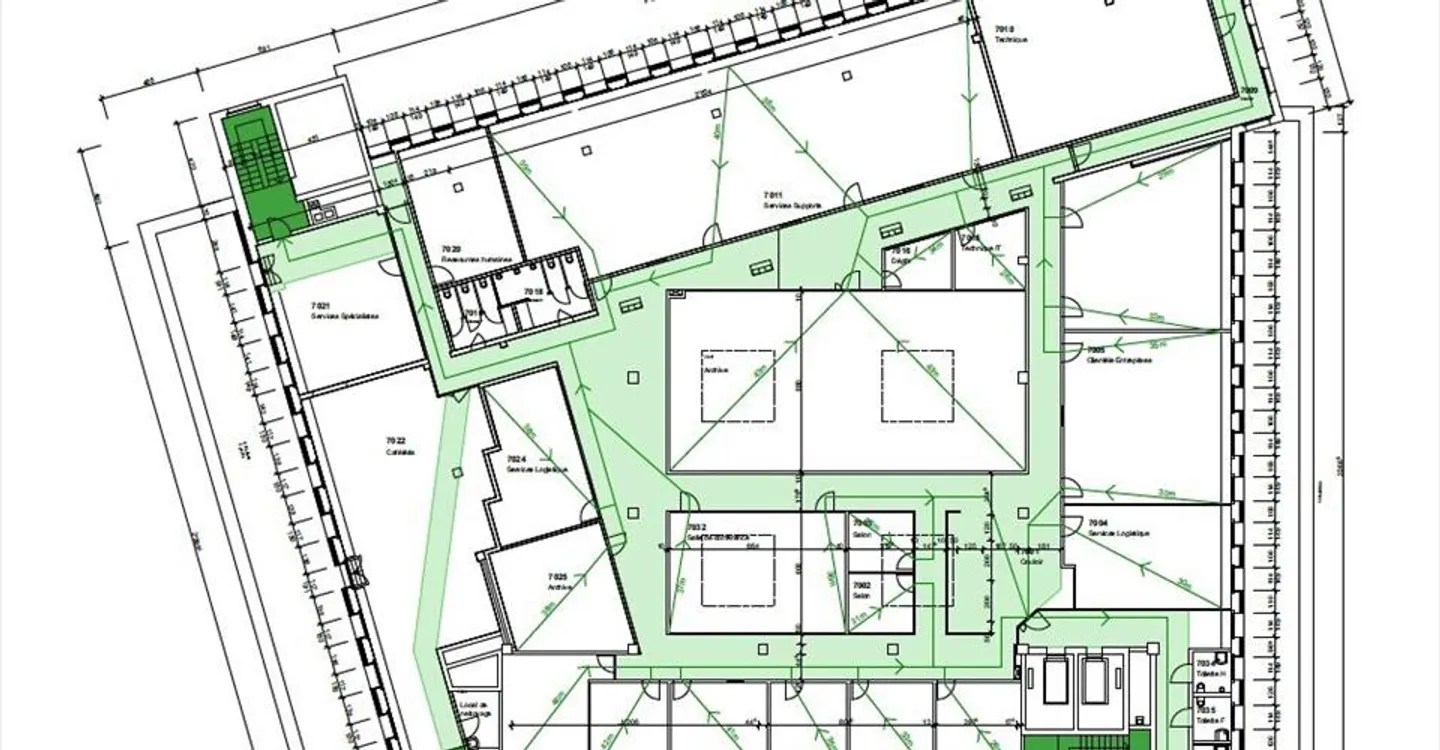 In affitto - 1.410 m² di uffici con deposito e parcheggi a Losanna - Foto 9 di 9