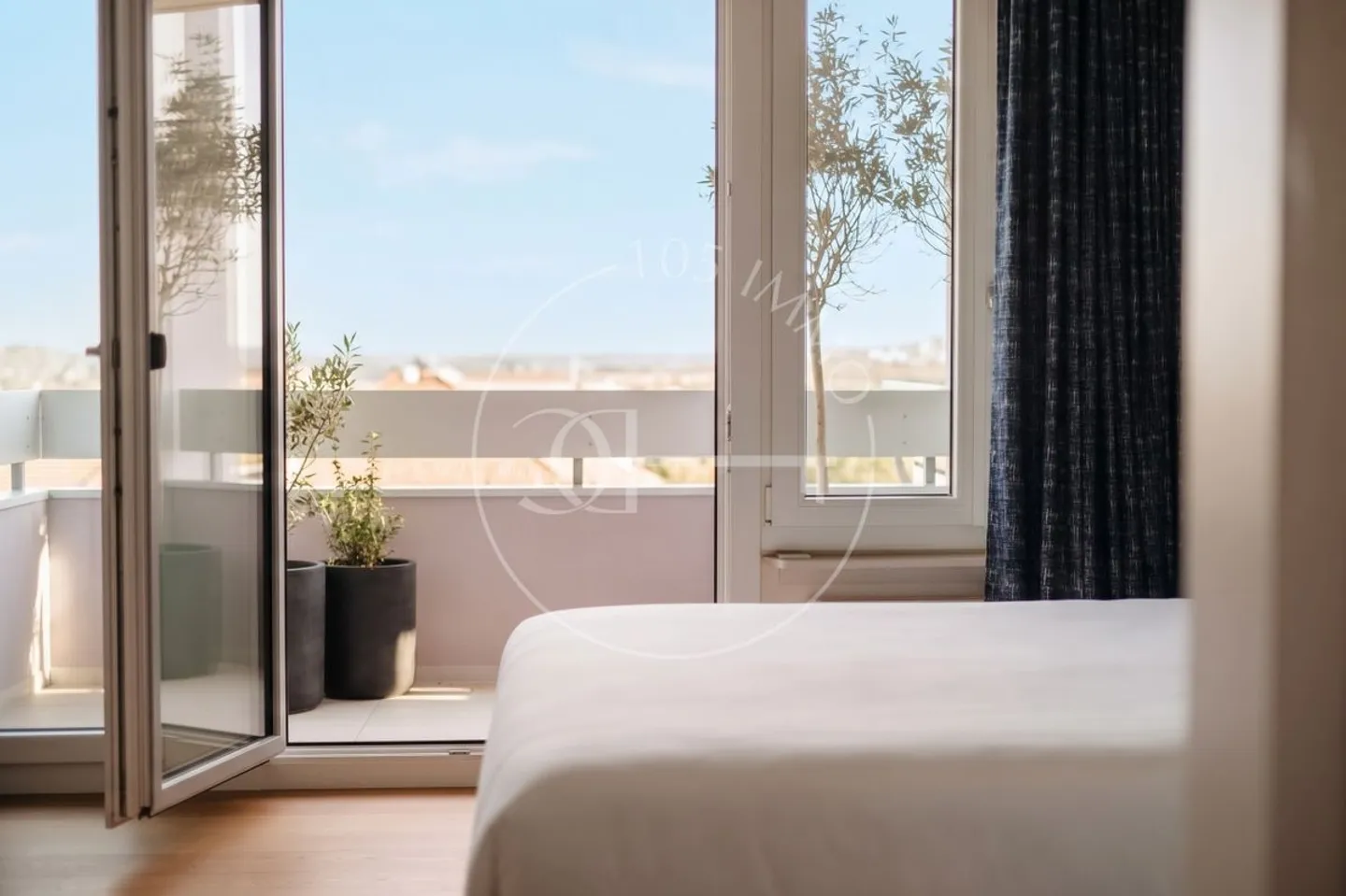 Bel Appartement Rénové - Photo 6 sur 7